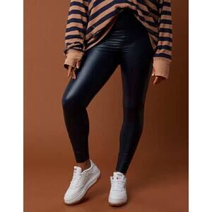 SMALL Aerie Offline Faux Leather Leggings